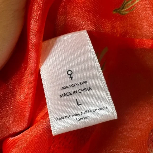 Selkie Strawberry Puff Dress - Picture 4 of 8